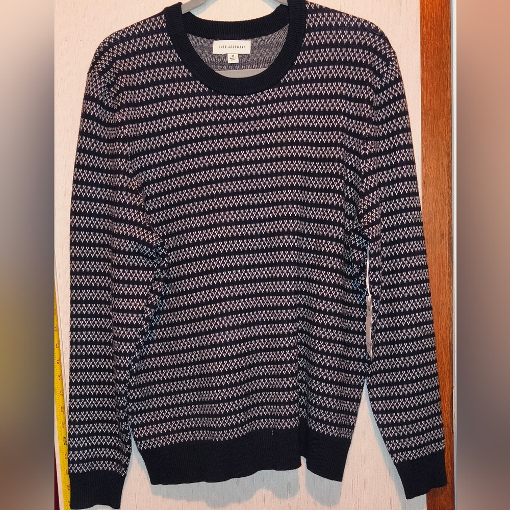 Free Assembly Classic Black and White Crewneck Sweater